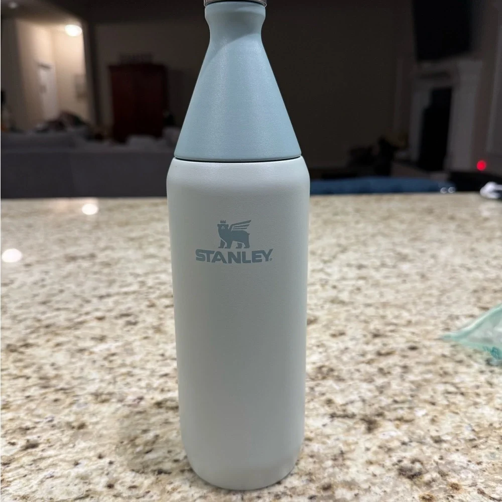 Stanley The All Day SlimBottle Insulated 34oz